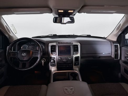Used 2019 RAM 1500 Big Horn AWD/4WD image 22