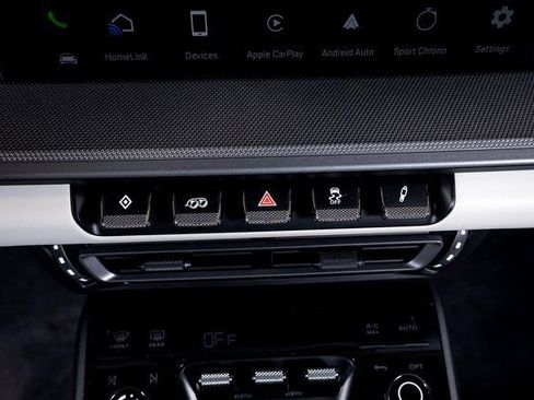 Used 2024 Porsche 911 Carrera 4S image 44