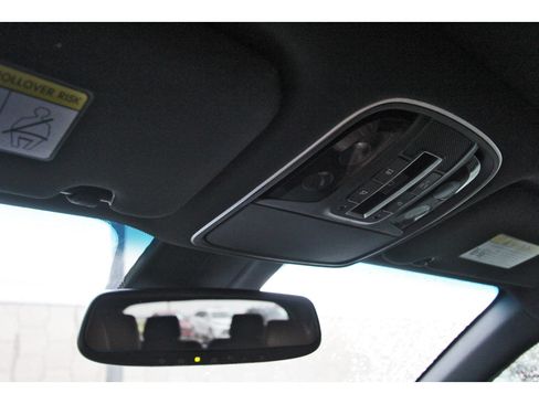 Used 2019 Kia Sorento SX FWD image 31