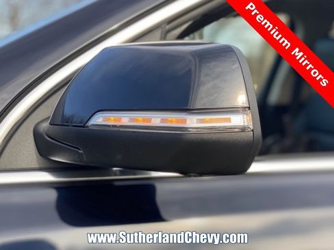 Used 2022 GMC Acadia Denali w/ GMC Pro Grade Package image 11