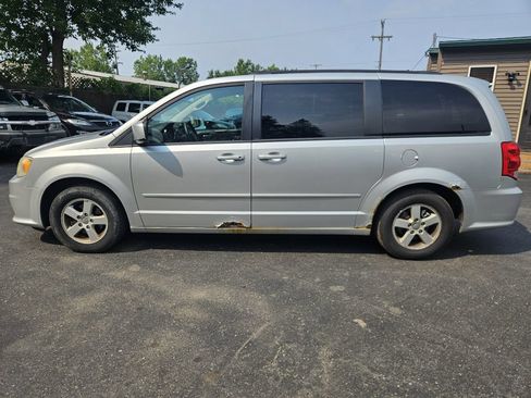 Used 2011 Dodge Grand Caravan Mainstreet w/ PWR Convenience Group FWD image 5