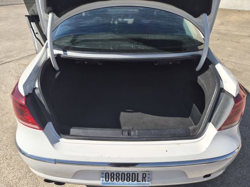 Used 2013 Volkswagen CC Sport Plus image 11