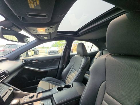 Used 2019 Lexus IS 300 F Sport AWD/4WD image 15