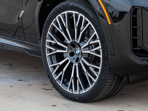 New 2026 BMW X6 xDrive40i w/ Premium Package image 9