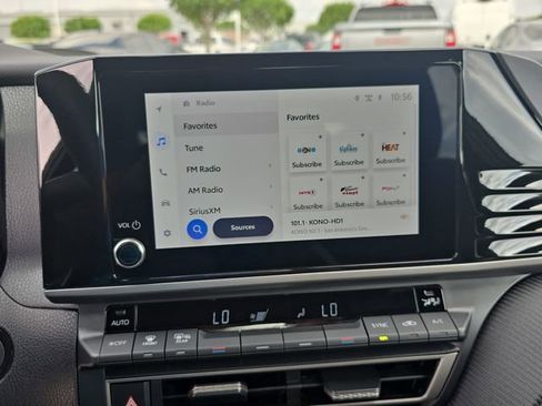 Used 2026 Toyota Camry SE image 20