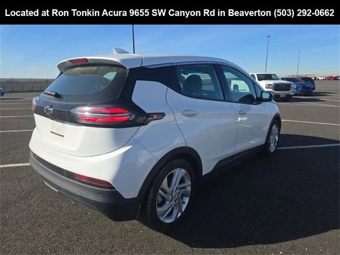Used 2023 Chevrolet Bolt LT w/ Driver Confidence Package image 6
