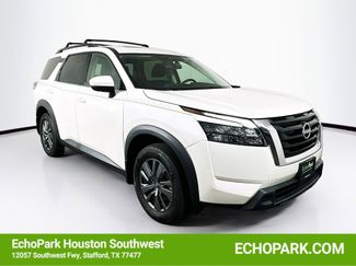 Used 2024 Nissan Pathfinder SV w/ SV Premium Package AWD/4WD video 1