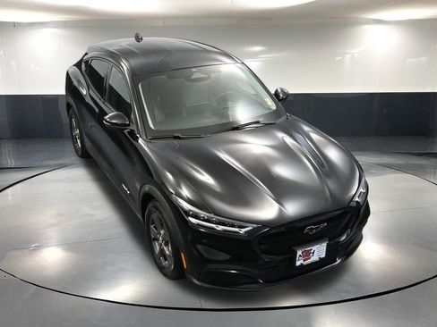 Used 2021 Ford Mustang Mach-E Select image 57