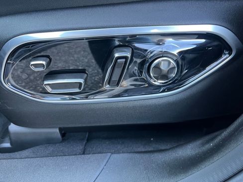 New 2025 Jeep Wagoneer S Launch Edition image 30