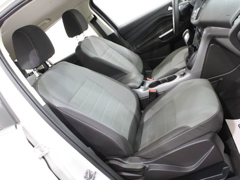 Used 2016 Ford Escape SE w/ Equipment Group 201A AWD/4WD image 23