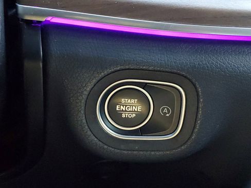 Used 2022 Mercedes-Benz GLE 350 4MATIC image 34