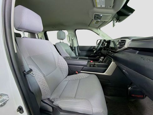 Used 2022 Toyota Tundra SR5 image 27