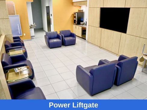 Used 2021 Jeep Compass Latitude w/ Driver Assistance Group FWD image 30
