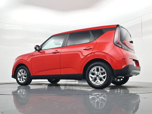 Certified 2024 Kia Soul S FWD image 38