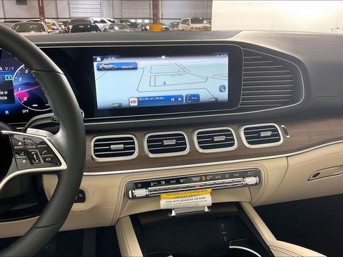 New 2026 Mercedes-Benz GLE 450 4MATIC image 7