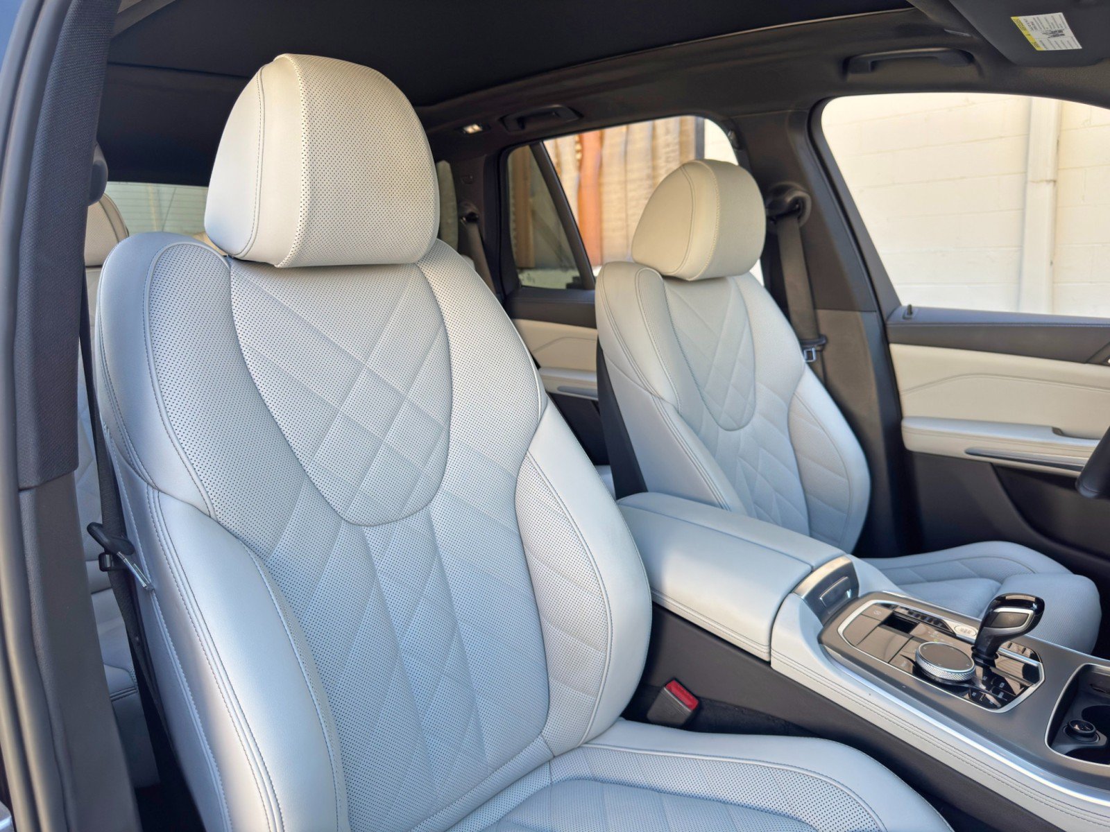 Used 2023 BMW X5 sDrive40i w/ M Sport Package RWD image 44