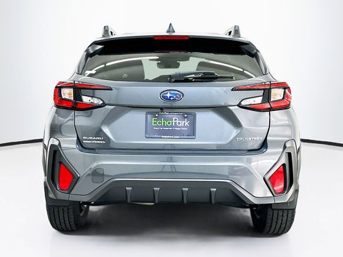 Used 2024 Subaru Crosstrek 2.0i Premium image 7