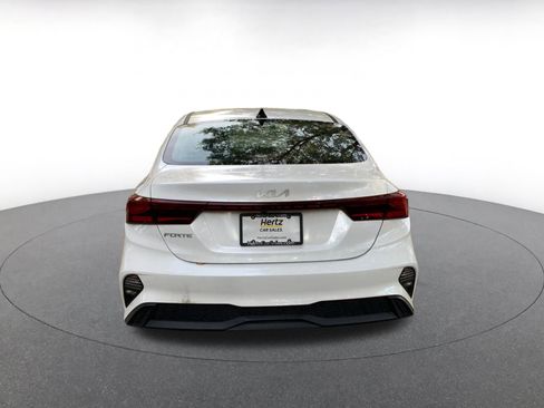 Used 2024 Kia Forte LXS image 6