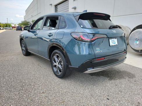 Used 2024 Honda HR-V EX-L image 4