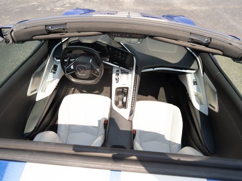 Used 2021 Chevrolet Corvette Stingray Preferred Cpe w/ 2LT RWD image 61