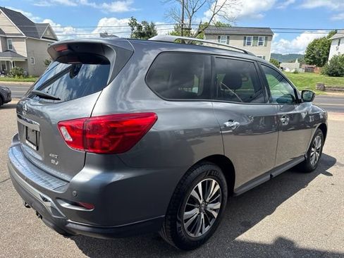 Used 2020 Nissan Pathfinder SV AWD/4WD image 6