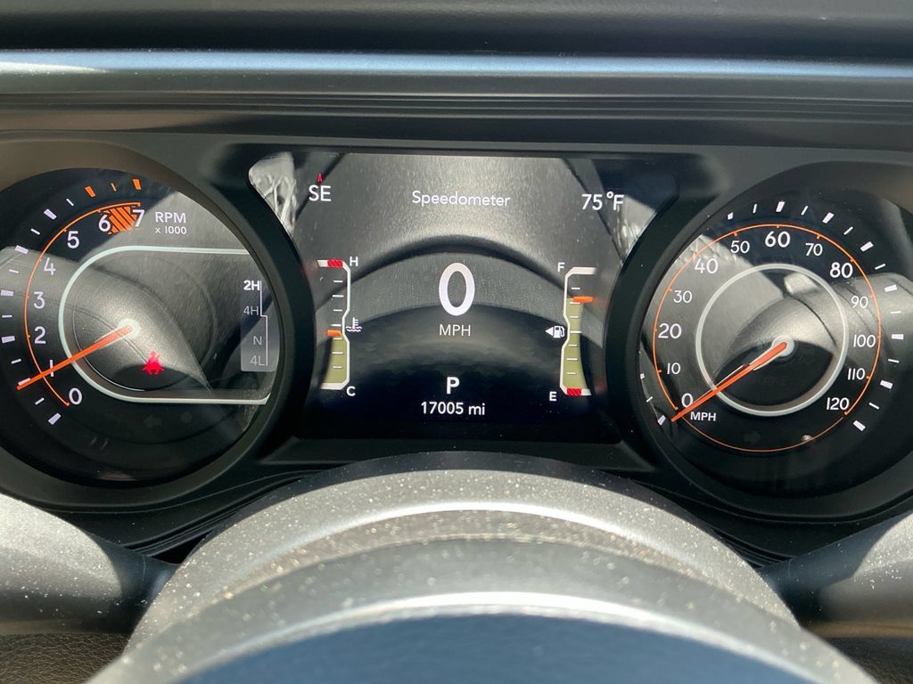 Used 2026 Jeep Wrangler Unlimited Rubicon AWD/4WD image 29