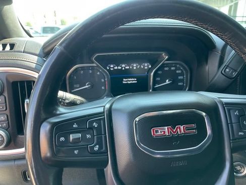Used 2020 GMC Sierra 1500 AT4 w/ AT4 Premium Package AWD/4WD image 8