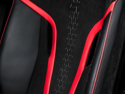 Used 2023 Lamborghini Huracan Tecnica RWD image 21