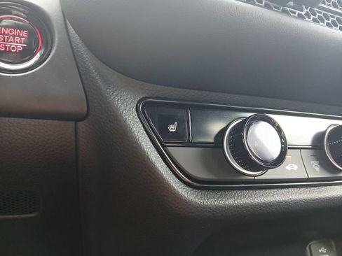 Certified 2025 Honda HR-V Sport image 25