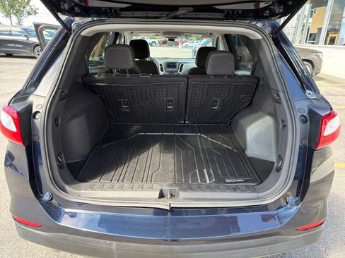 Used 2021 Chevrolet Equinox LS w/ LS Convenience Package FWD image 25