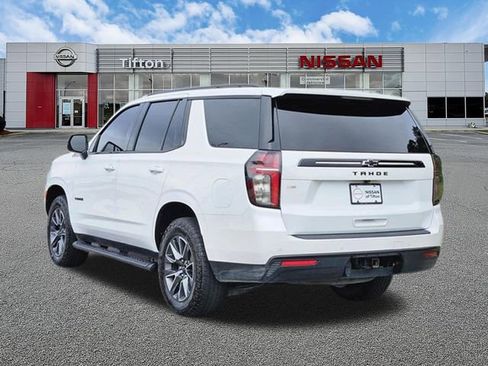 Used 2024 Chevrolet Tahoe Z71 w/ Luxury Package AWD/4WD image 6