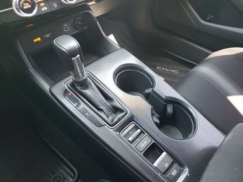 Used 2024 Honda Civic Sport image 35