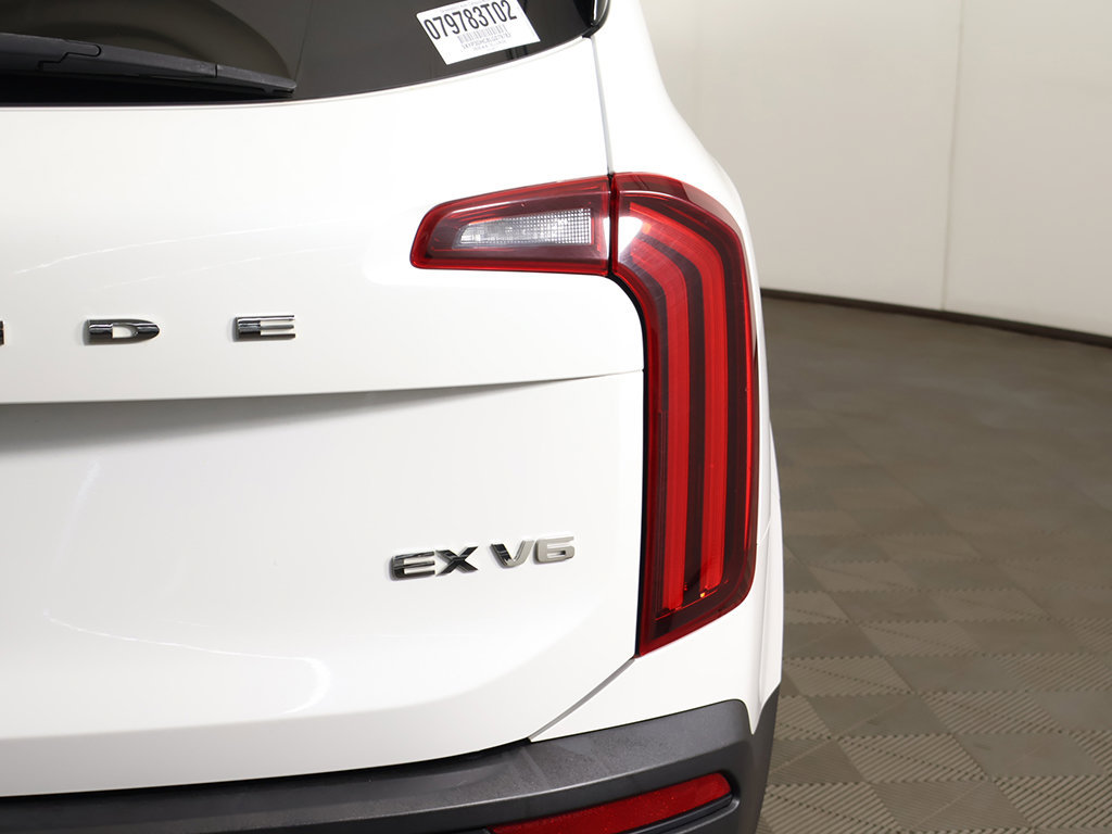 Used 2020 Kia Telluride EX w/ EX Premium Package AWD/4WD image 19