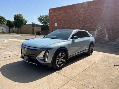 Used 2024 Cadillac Lyriq Luxury w/ LPO, Floor Liner Package