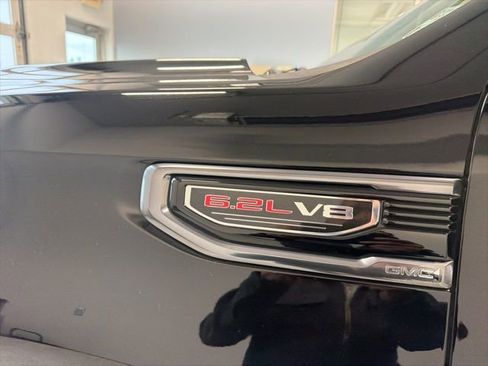 Used 2019 GMC Sierra 1500 AT4 w/ AT4 Premium Package image 12