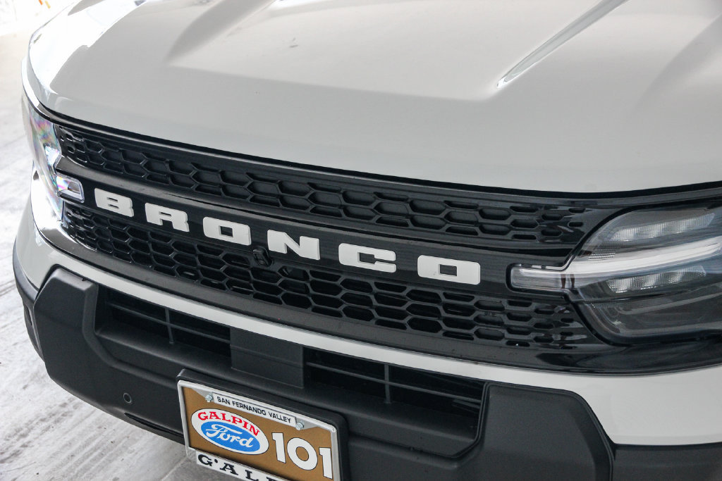 New 2026 Ford Bronco Sport Outer Banks w/ Outer Banks Tech Package+ AWD/4WD image 12