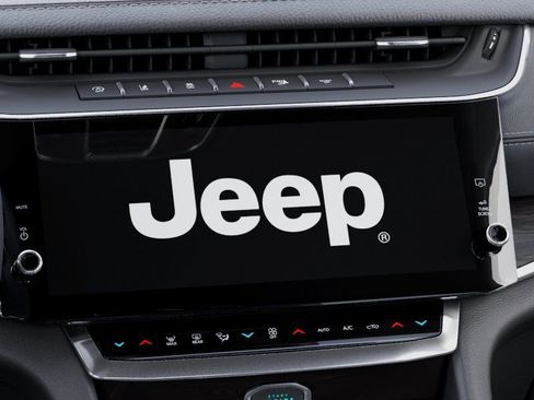 New 2026 Jeep Grand Cherokee Altitude AWD/4WD image 19