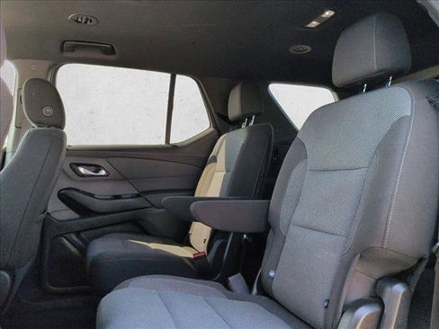 Used 2023 Chevrolet Traverse LT w/ Midnight/Sport Edition AWD/4WD image 15