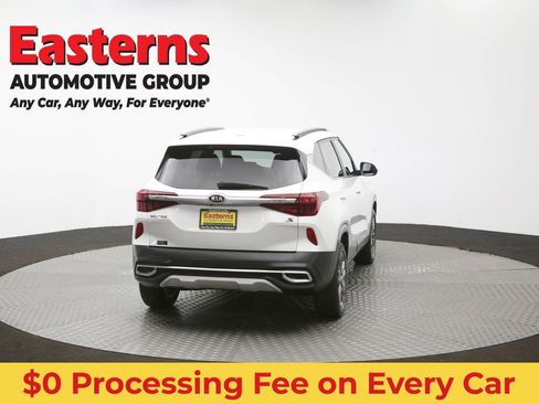Used 2021 Kia Seltos S AWD/4WD image 37