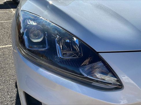 Used 2022 Ford Escape SE w/ SE Sport Appearance Package image 32