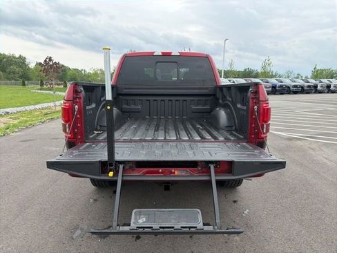 Used 2017 Ford F150 Lariat AWD/4WD image 13
