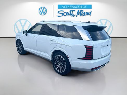 Used 2026 Hyundai Palisade Calligraphy FWD image 5