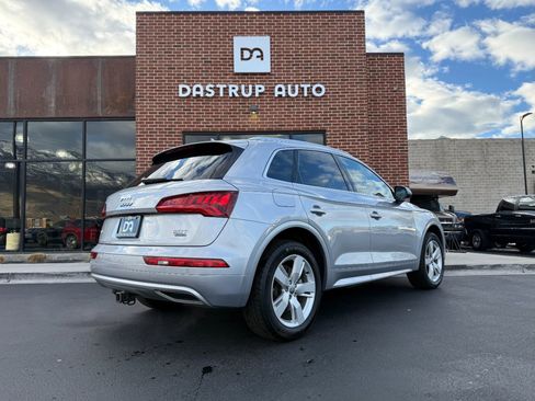 Used 2018 Audi Q5 2.0T Premium Plus w/ Premium Plus Package image 6