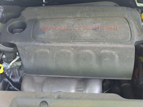 Used 2021 Jeep Compass Latitude AWD/4WD image 15