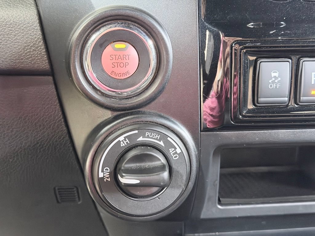 Used 2021 Nissan Titan PRO-4X AWD/4WD image 44
