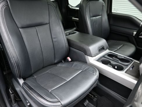 Used 2020 Ford F250 Lariat w/ Lariat Ultimate Package AWD/4WD image 41
