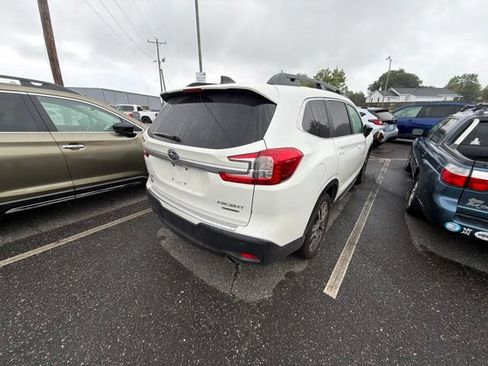 Certified 2024 Subaru Ascent Limited w/ Technology Package AWD/4WD image 5