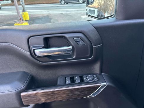 Used 2019 Chevrolet Silverado 1500 LT w/ All-Star Edition image 14