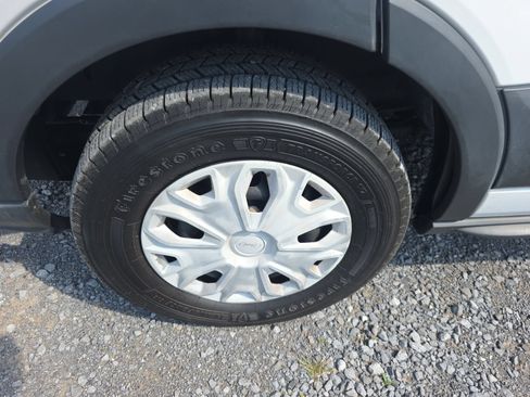 Used 2018 Ford Transit 150 XLT RWD image 13