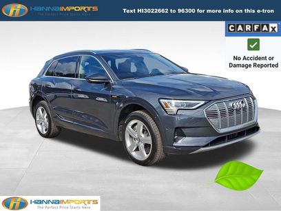 Used 2019 Audi e-tron Prestige w/ Prestige Package